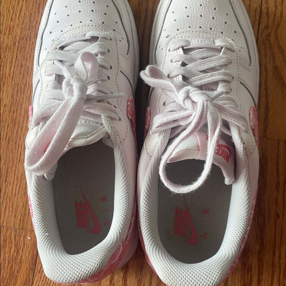 Nike Air Force 1’s Shoes With Pink Paisley Swoosh Woman 8.5 - Picture 7 of 16